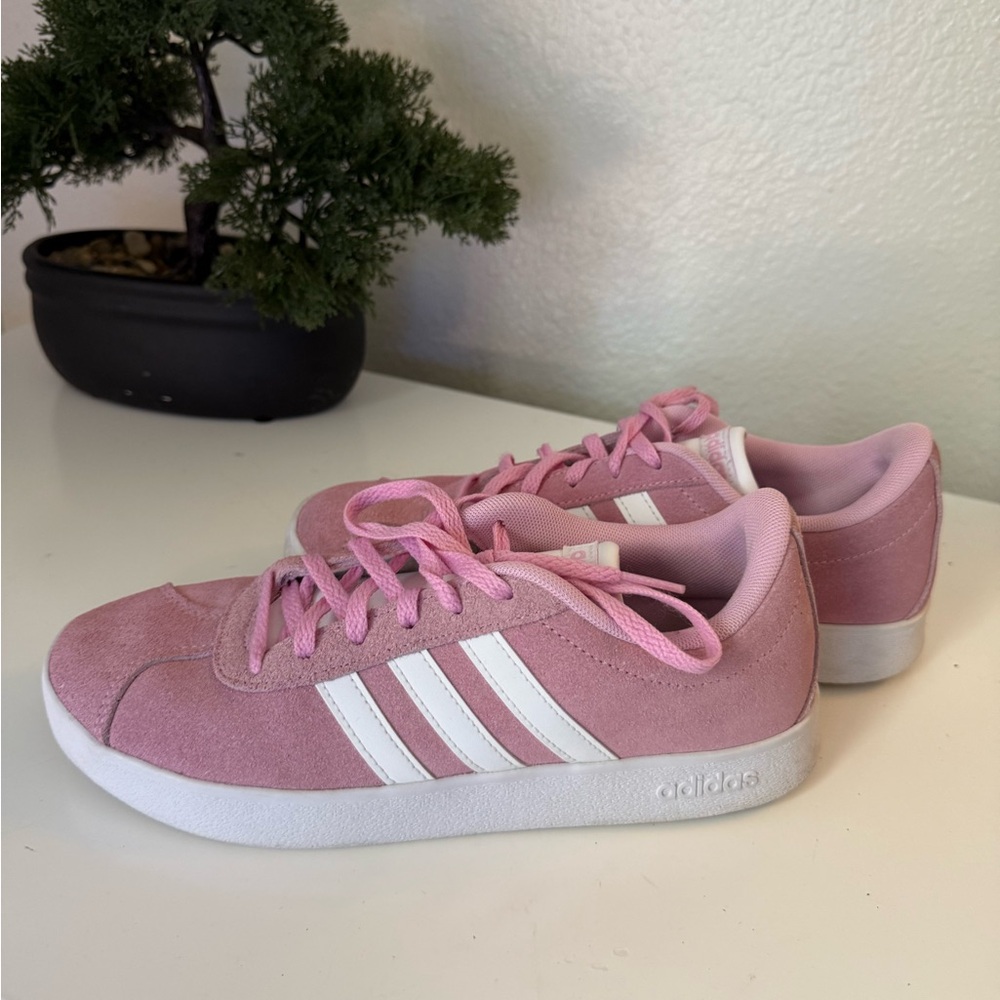 Adidas Suede Pink and White Trainers - Picture 5 of 7
